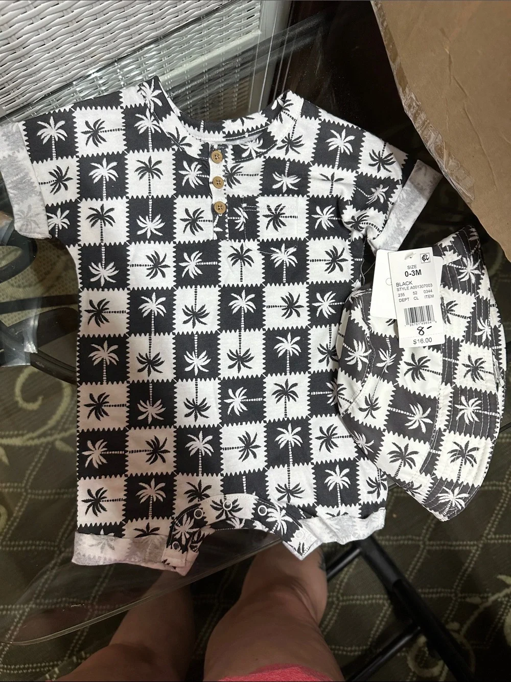 Unbranded Black & White Palm Print Baby Matching Set (0-3M)